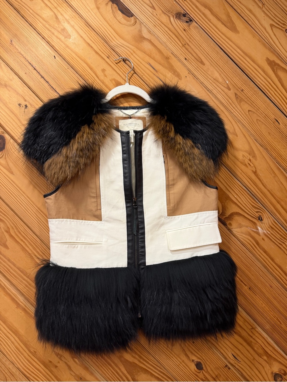 BCBG Max Azria Runway fur vest NWT rockstar M ISELIN vest - Picture 9 of 16